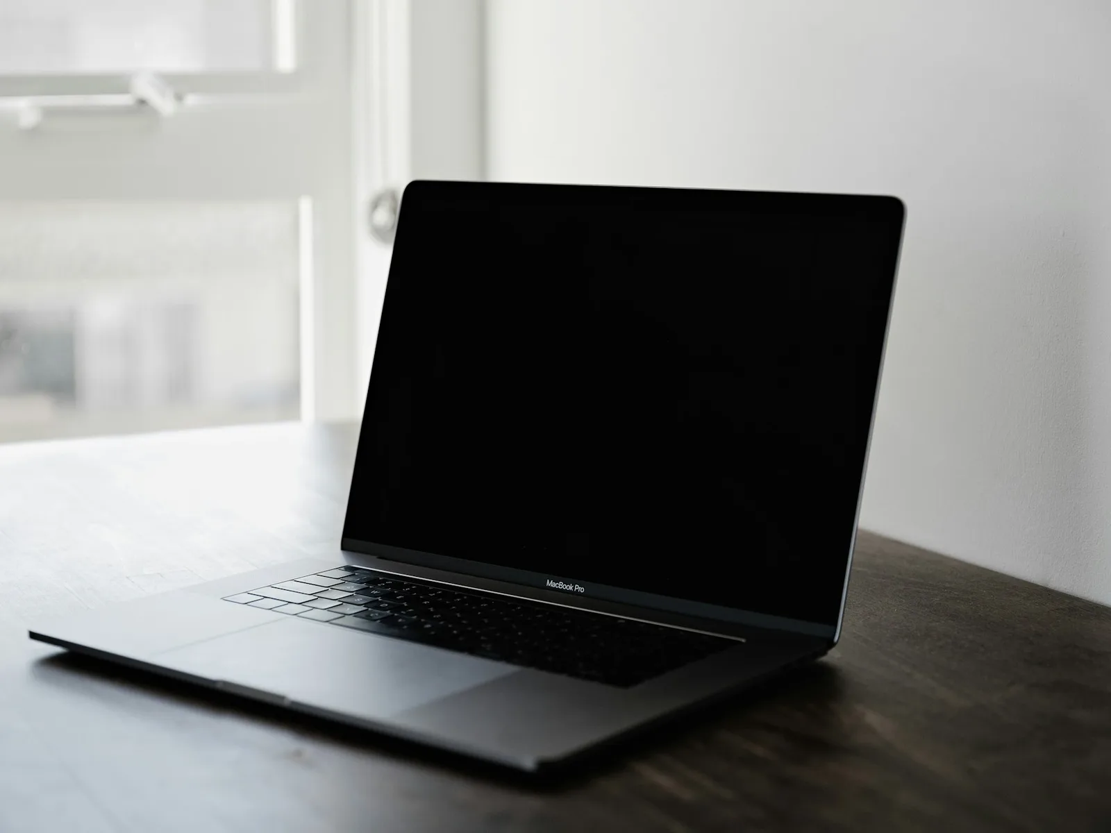 MacBook Pro 14 M1 Pro 16/512 ГБ